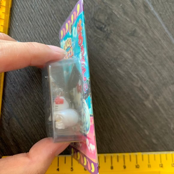 2006 HELLO KITTY CELL PHONE CHARM - Picture 5 of 7